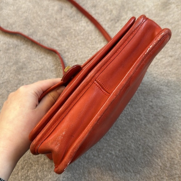 Coach Red Station Bag Leather GVC Authentic - Picture 4 of 9